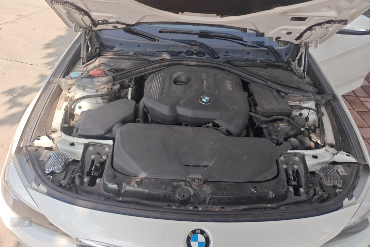 BMW 3 Series GT 2018 #22 BMW 3 Series GT 2018 car image #22
