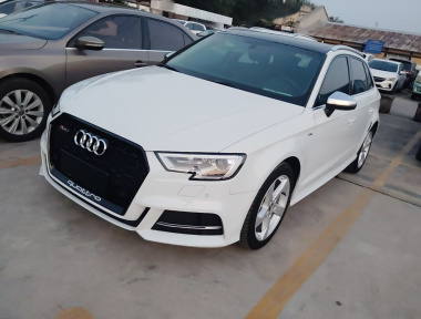Audi A3 2018 Audi A3 2018 صورة سيارة