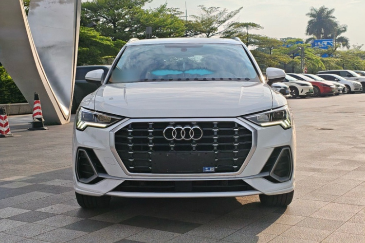 Audi Q3 2021 #11 Audi Q3 2021 car image #11