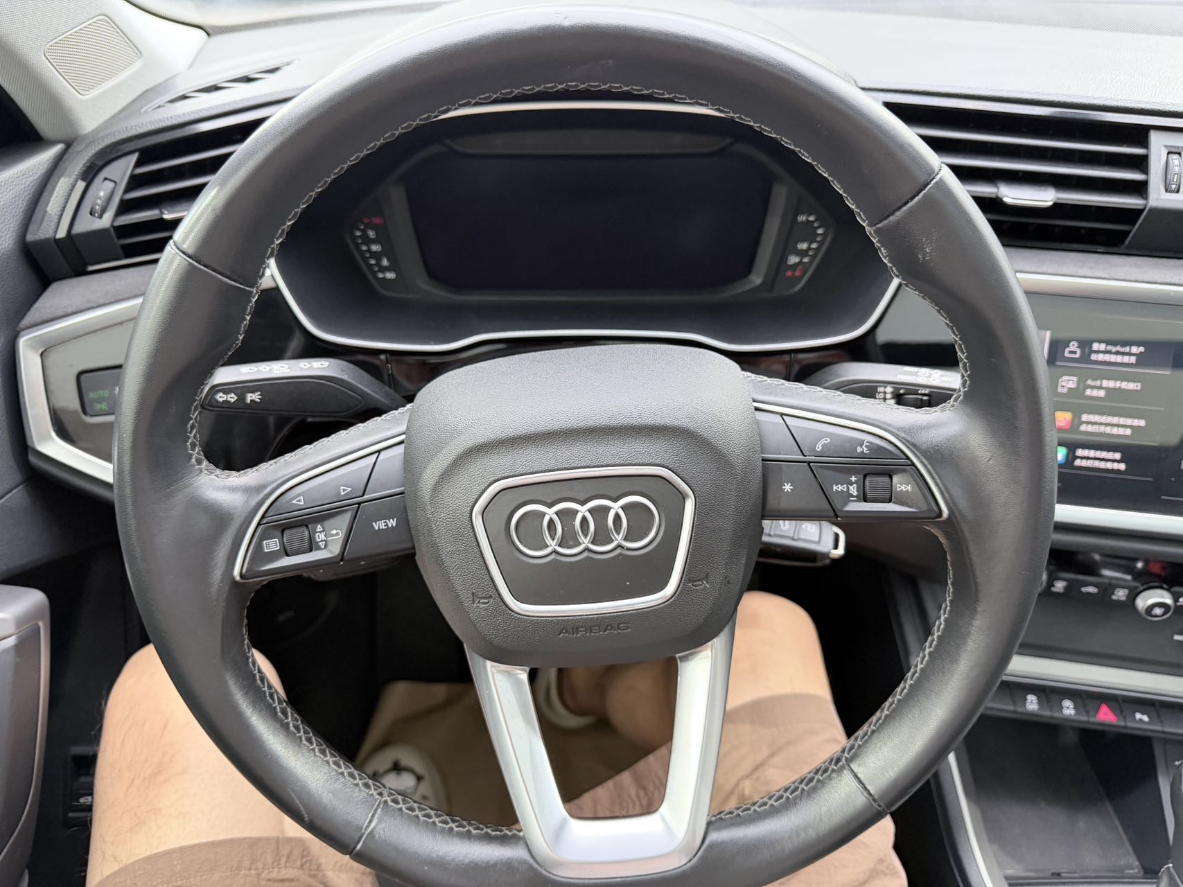 Audi Q3 2023 #11 Audi Q3 2023 car image #11