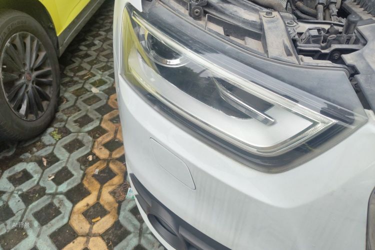 Audi Q3 2015 #8 Audi Q3 2015 car image #8