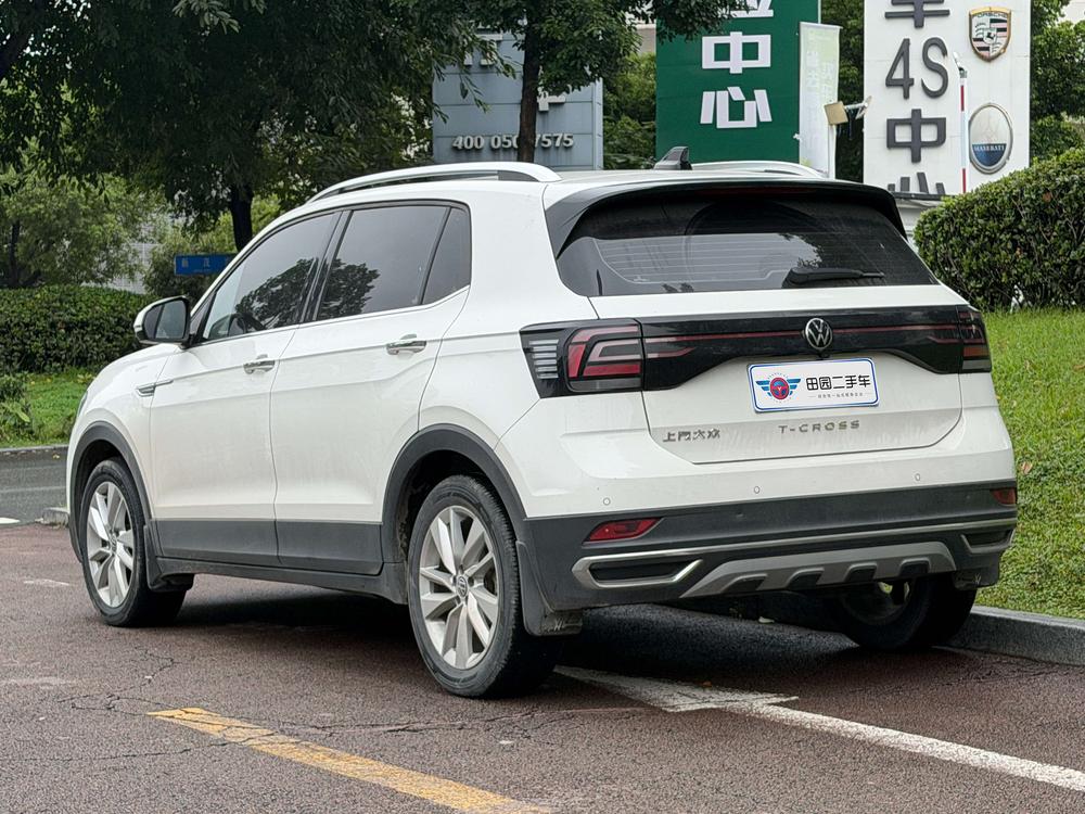 Volkswagen T-Cross 2021 car image #4