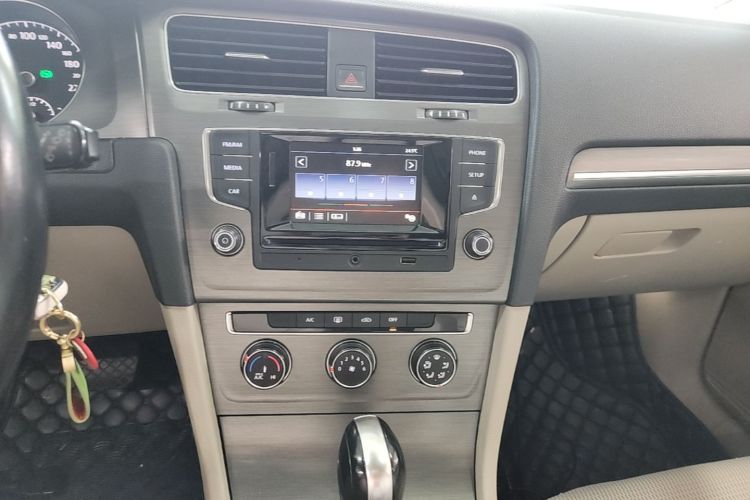 Volkswagen Golf 2016 #13 Volkswagen Golf 2016 car image #13