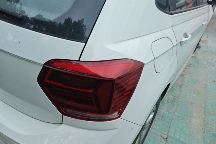 Volkswagen Polo 2023 car image #8