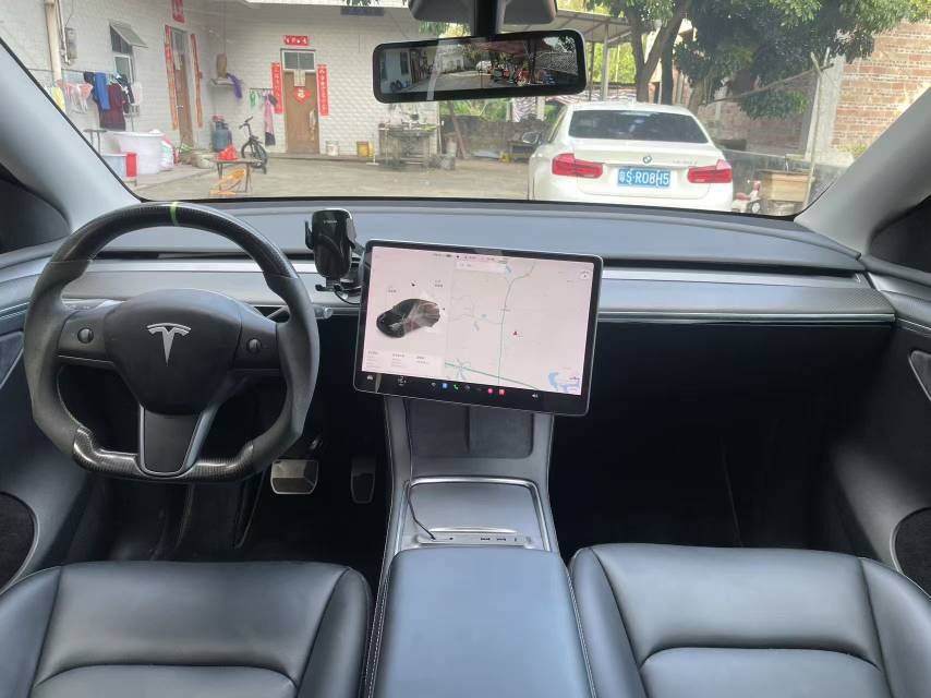 Tesla Model Y 2021 #8 Tesla Model Y 2021 car image #8