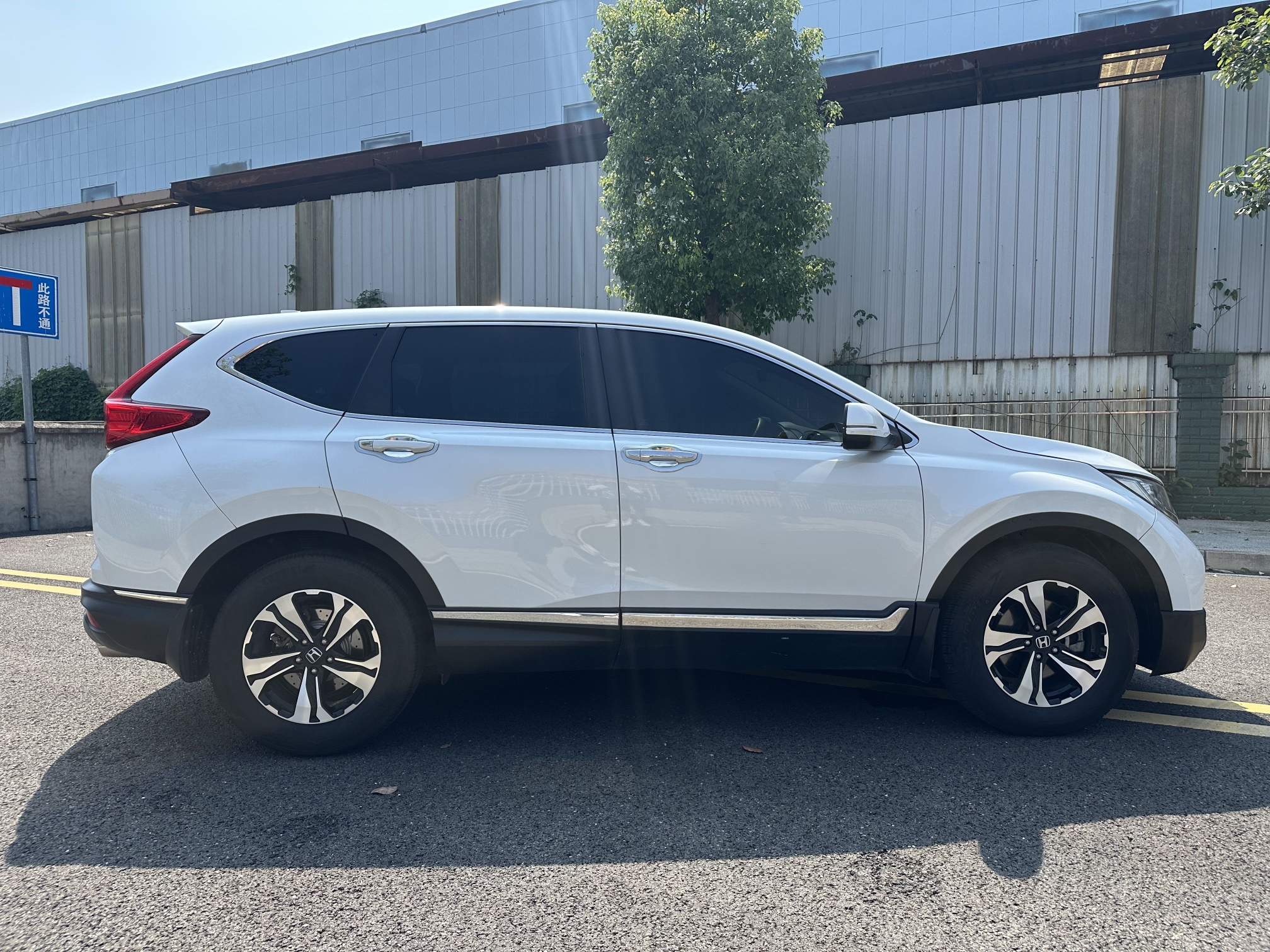 Honda CR-V 2019 изображение автомобиля #11