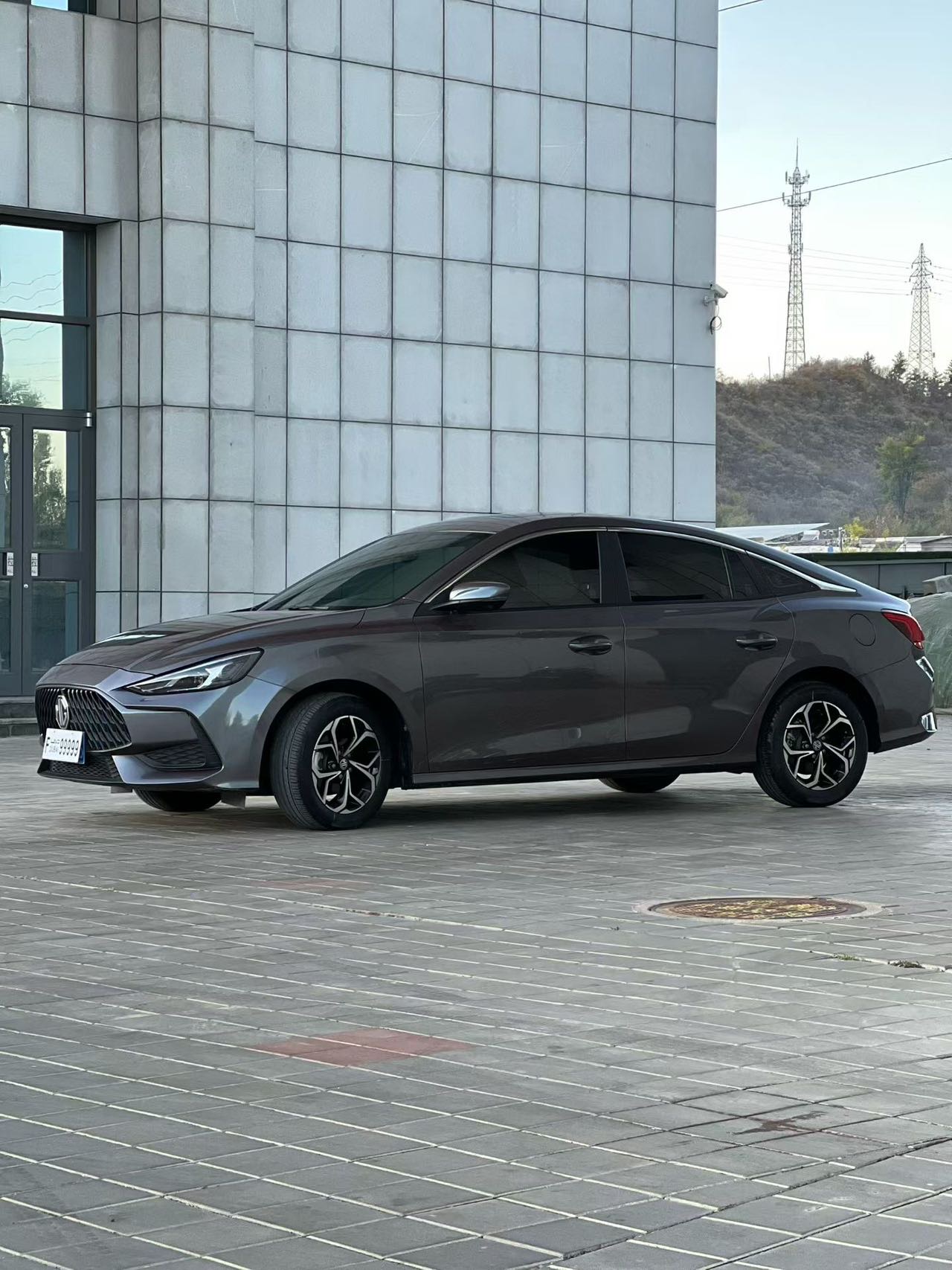MG 5 2021 immagine di auto 