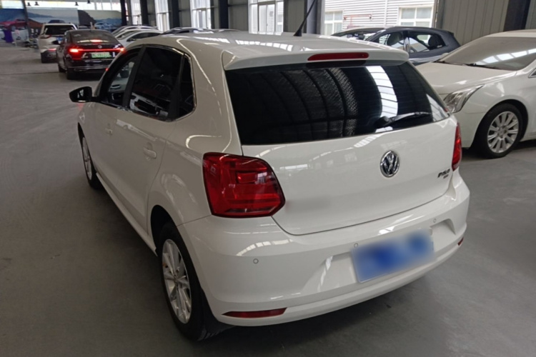 Volkswagen Polo 2016 #5 Volkswagen Polo 2016 car image #5