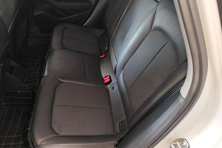 Audi A3 2020 car image #17