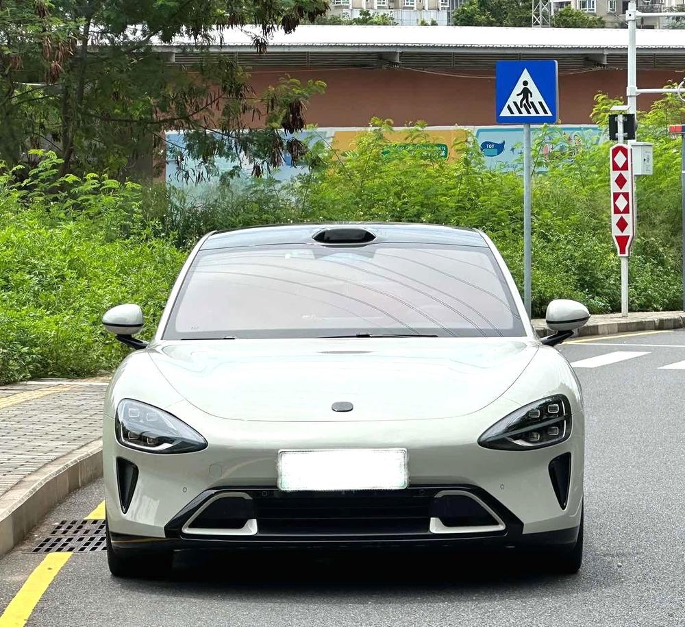 MI SU7 2025 car image #2