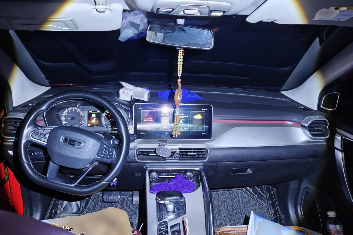 GEELY Coolray 2022 #21 GEELY Coolray 2022 car image #21