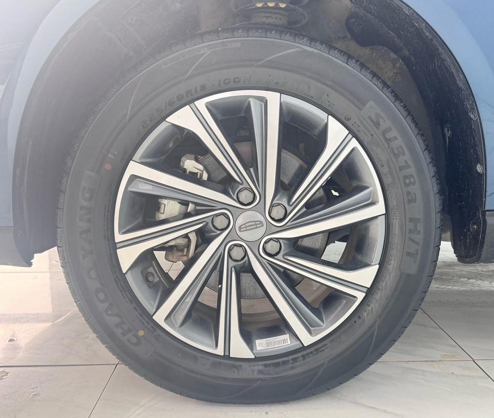 GEELY Vision X6 2022 car image #7