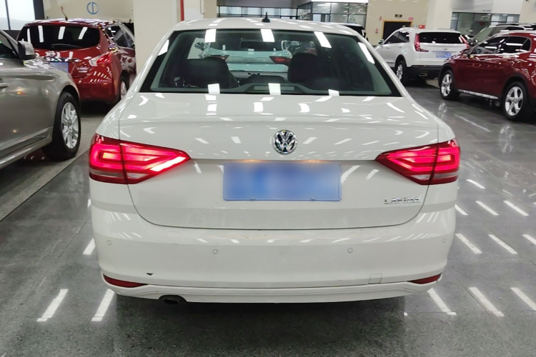 Volkswagen Lavida 2018 #6 Volkswagen Lavida 2018 car image #6