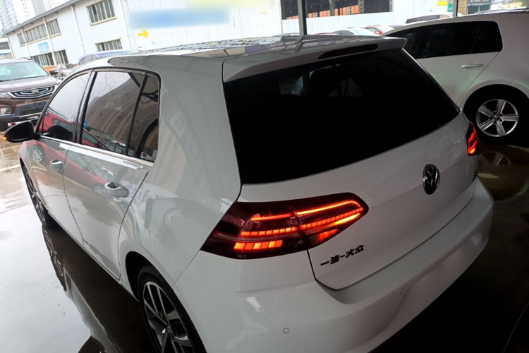 Volkswagen Golf 2018 #5 Volkswagen Golf 2018 car image #5