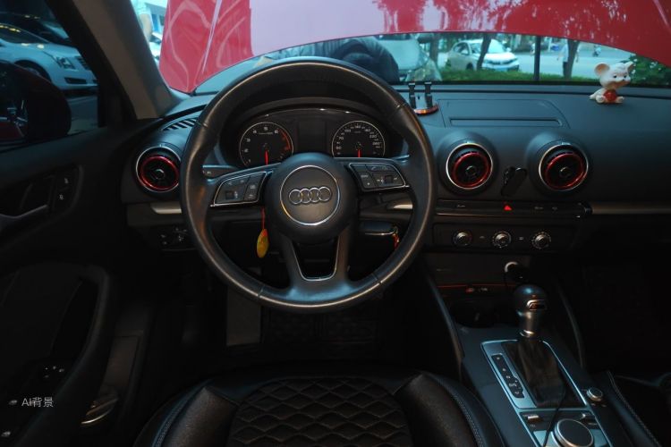 Audi A3 2018 immagine di auto #12
