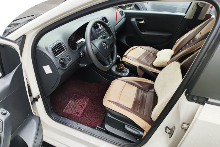 Volkswagen Polo 2015 #9 Volkswagen Polo 2015 car image #9