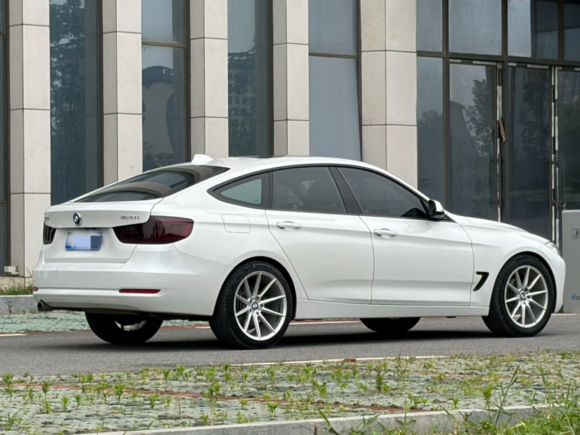 BMW 3 Series GT 2014 #4 BMW 3 Series GT 2014 car image #4