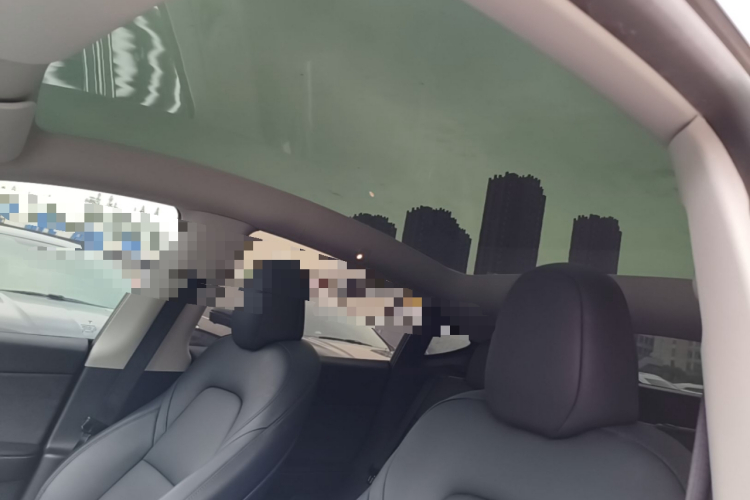 Tesla Model Y 2022 #18 Tesla Model Y 2022 car image #18