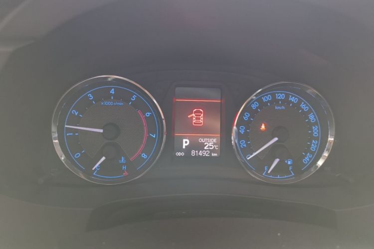 Toyota Corolla 2017 car image #12