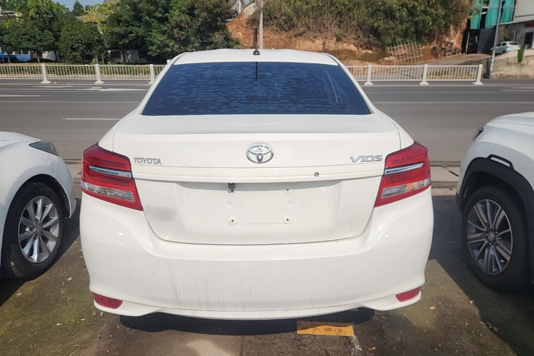 Toyota Vios 2017 car image #6