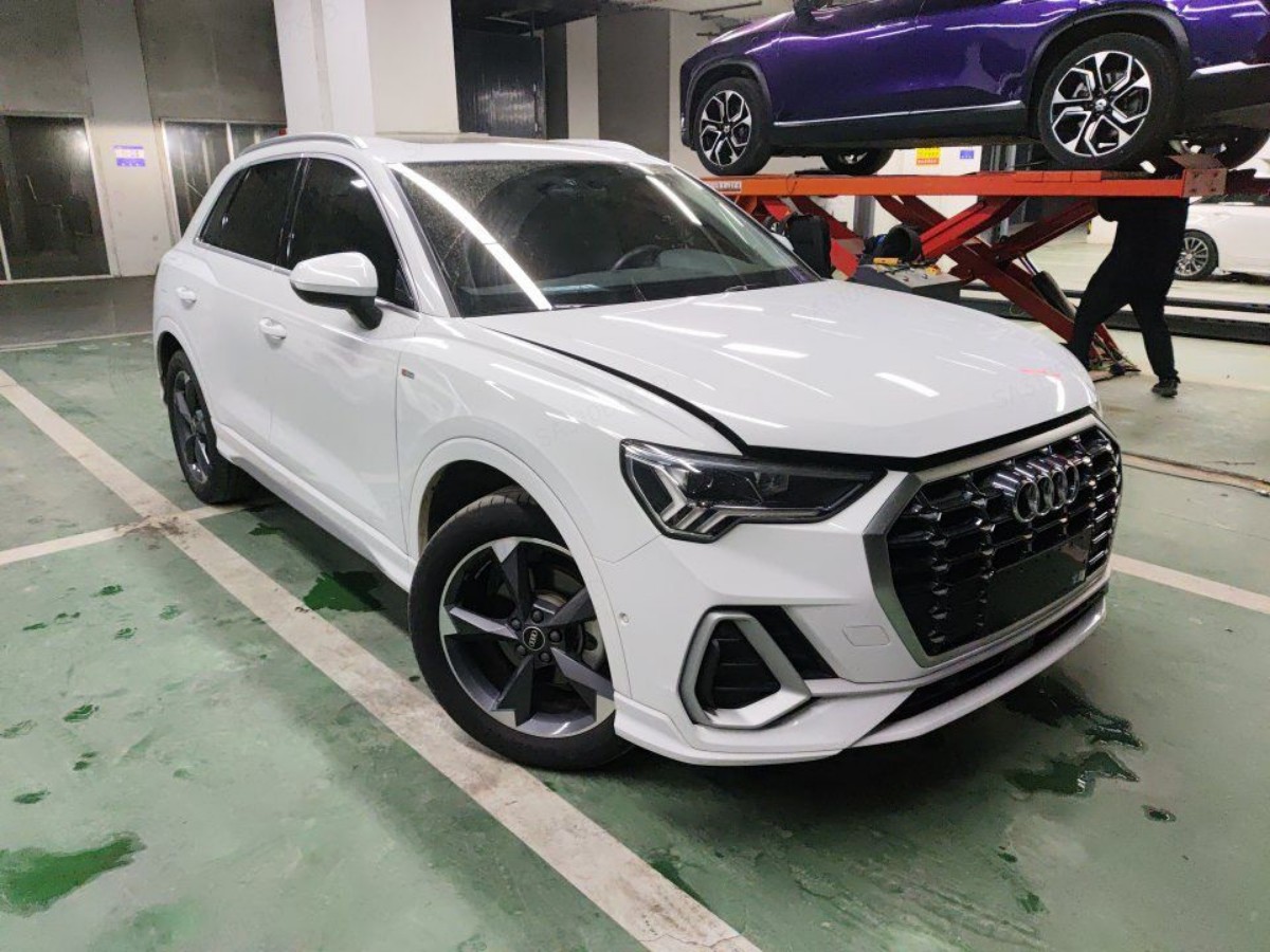 Audi Q3 2023 #2 Audi Q3 2023 car image #2