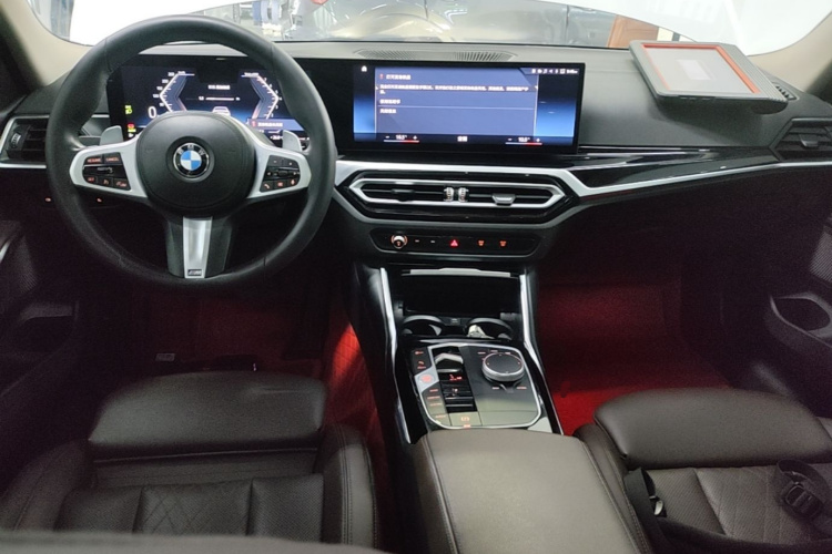 BMW 3 Series 2023 #11 BMW 3 Series 2023 car image #11