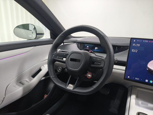 MI SU7 2024 imagen de coche #12