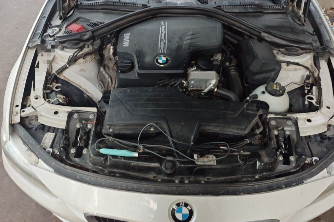 BMW 3 Series 2015 car image #10