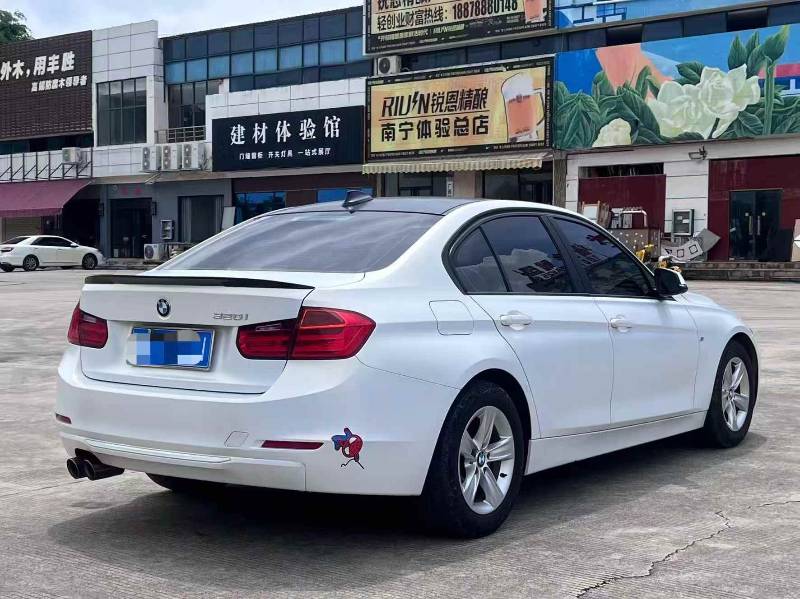 BMW 3 Series 2015 #4 BMW 3 Series 2015 car image #4