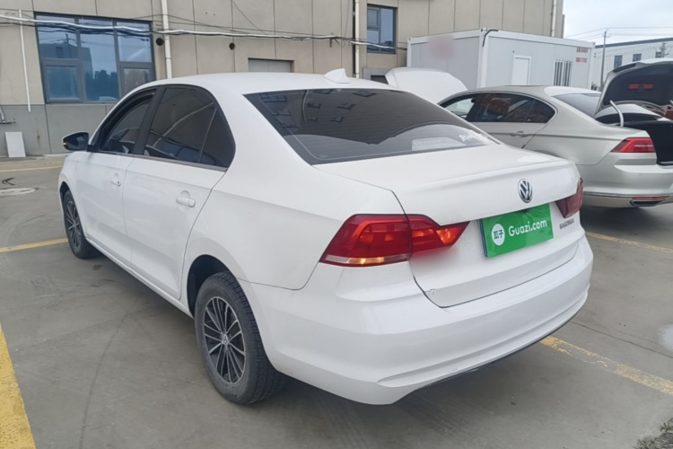 Volkswagen Santana 2018 car image #5