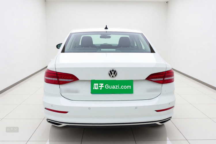 Volkswagen Lavida 2019 car image #6