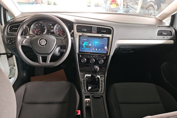 Volkswagen Golf 2019 #8 Volkswagen Golf 2019 car image #8