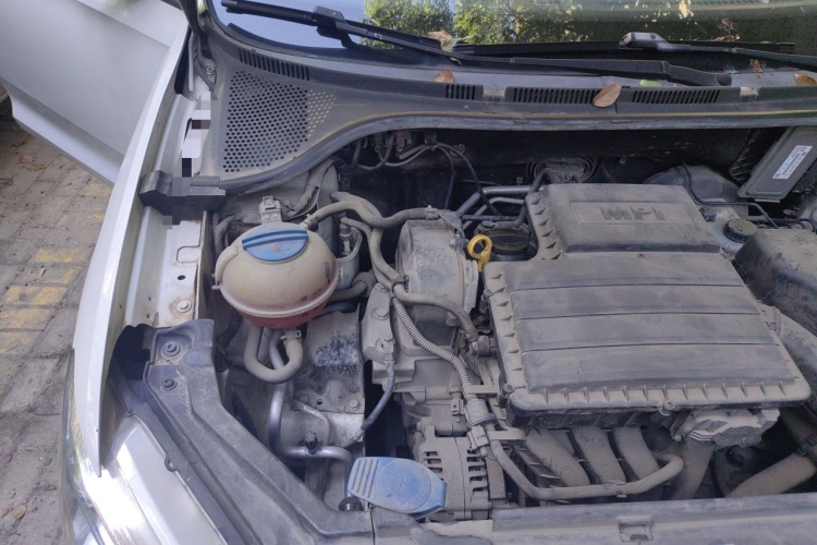 Volkswagen Santana 2016 car image #22