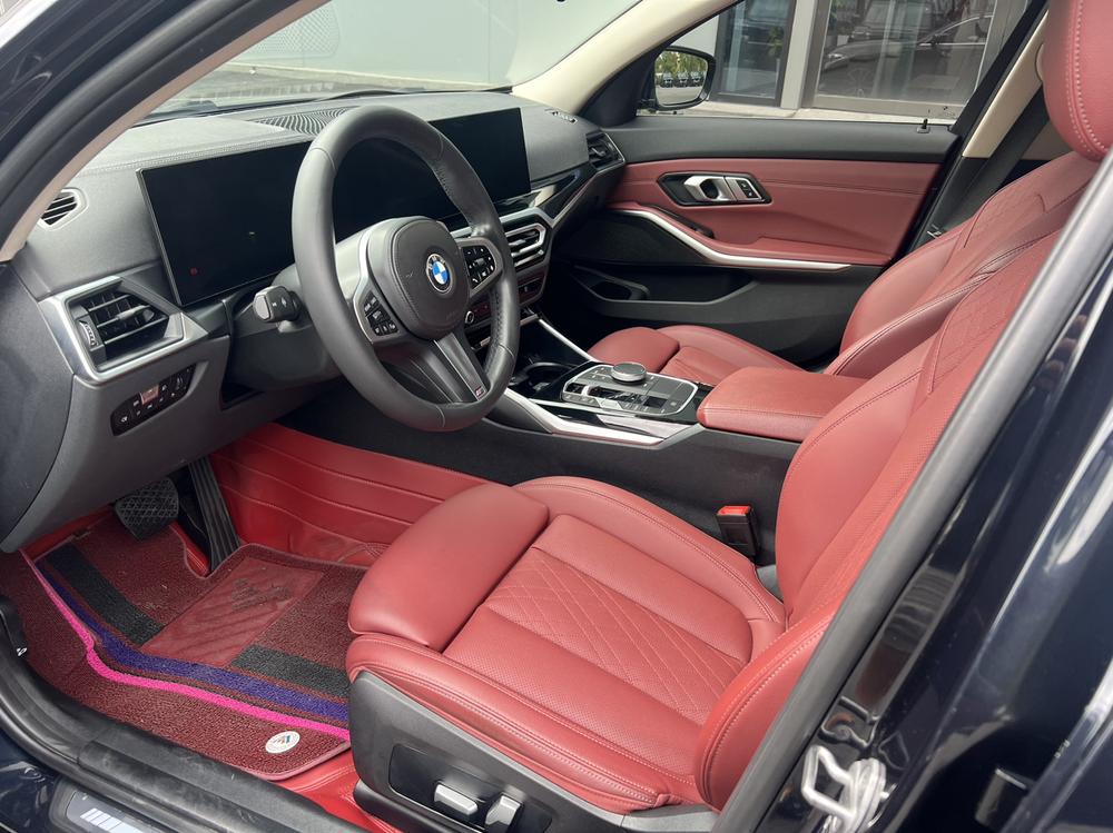 BMW 3 Series 2023 #10 BMW 3 Series 2023 صورة سيارة #10