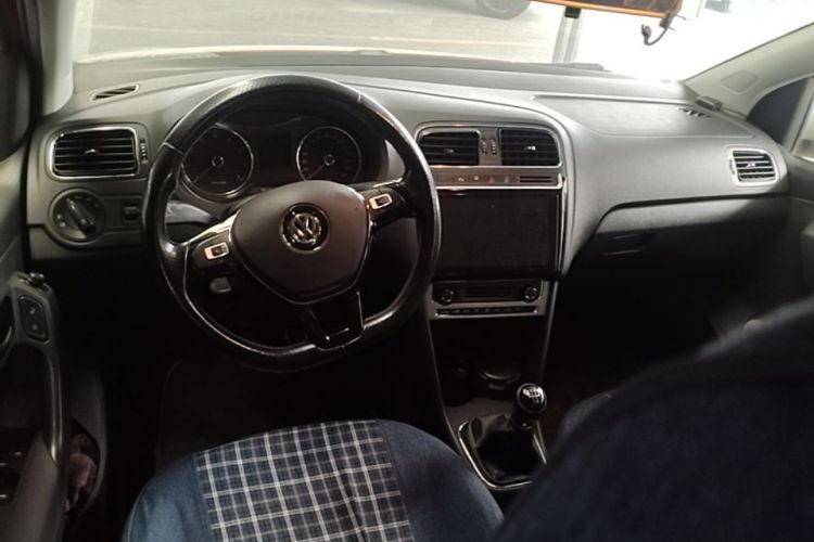 Volkswagen Polo 2015 #12 Volkswagen Polo 2015 صورة سيارة #12