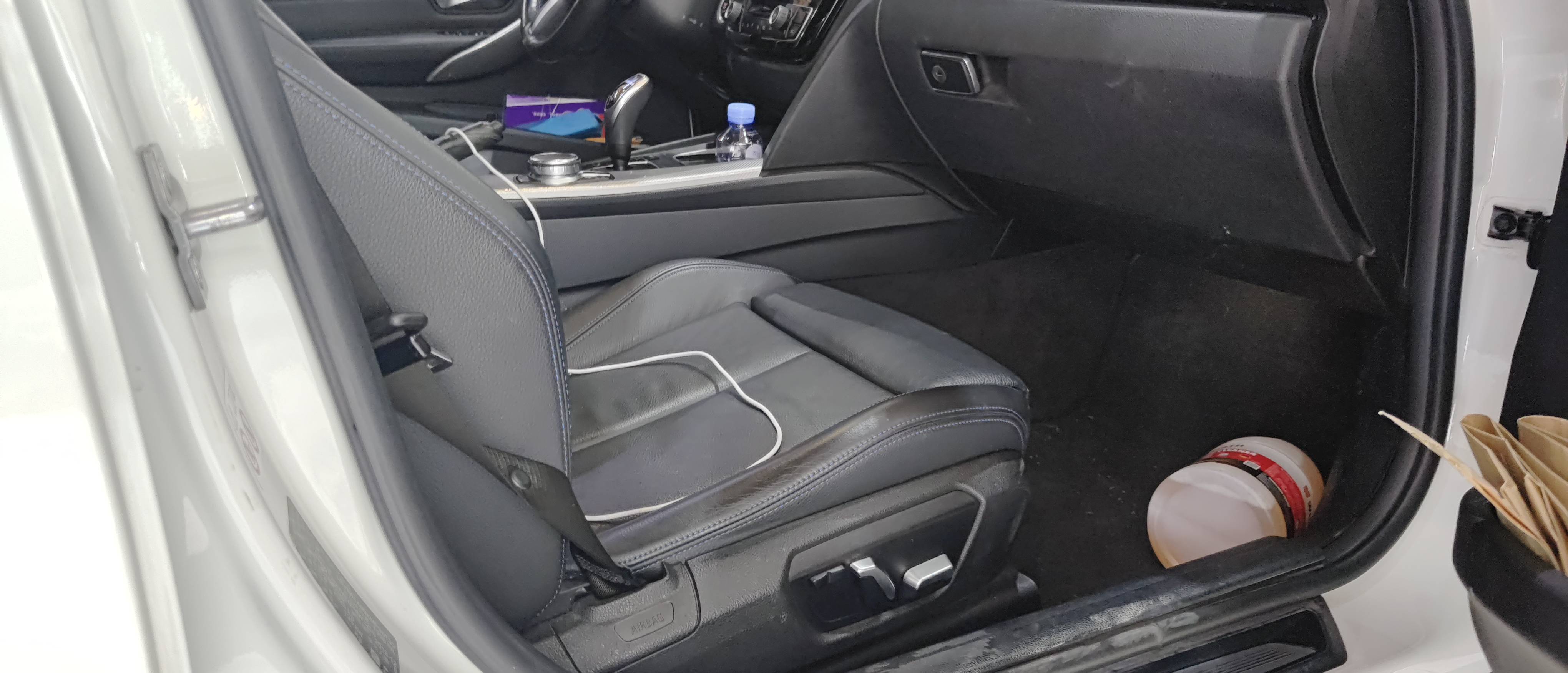 BMW 3 Series 2019 #6 BMW 3 Series 2019 car image #6
