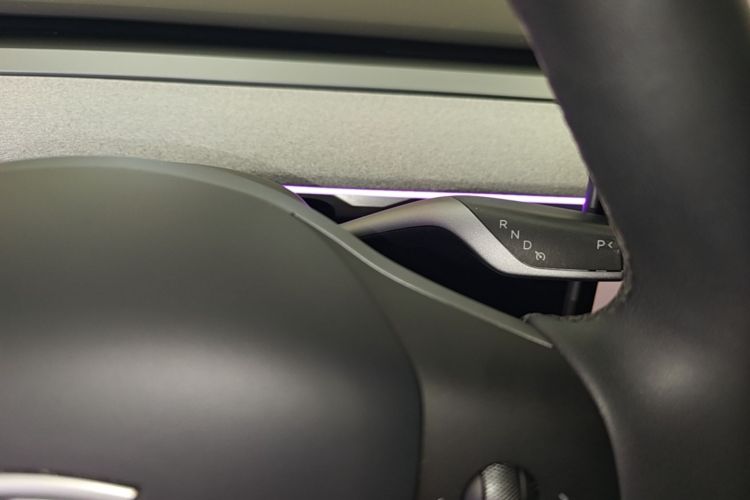Tesla Model Y 2023 #14 Tesla Model Y 2023 immagine di auto #14