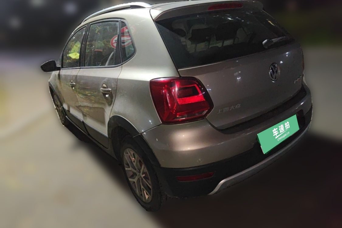 Volkswagen Polo 2015 immagine di auto #3