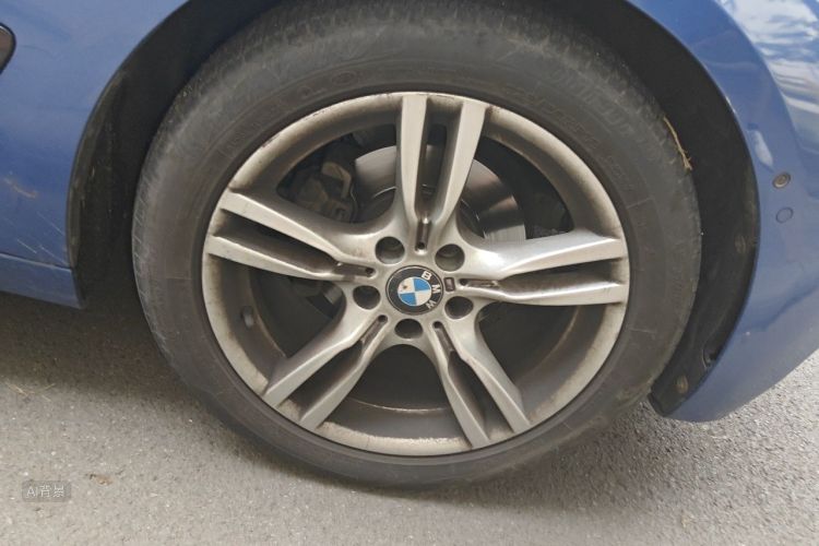 BMW 3 Series GT 2019 car image #9