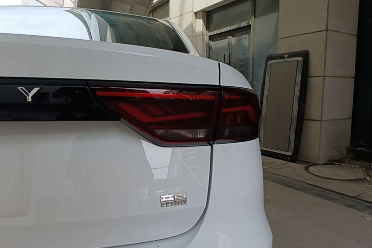 GEELY Emgrand 2024 #8 GEELY Emgrand 2024 car image #8