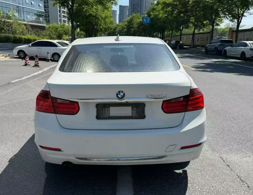 BMW 3 Series 2014 #8 BMW 3 Series 2014 car image #8