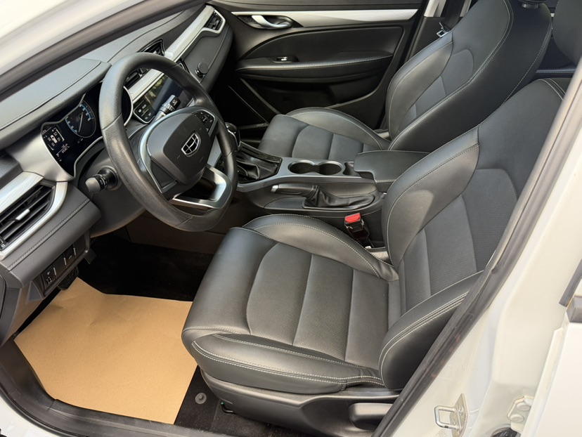 GEELY Emgrand 2021 car image #4