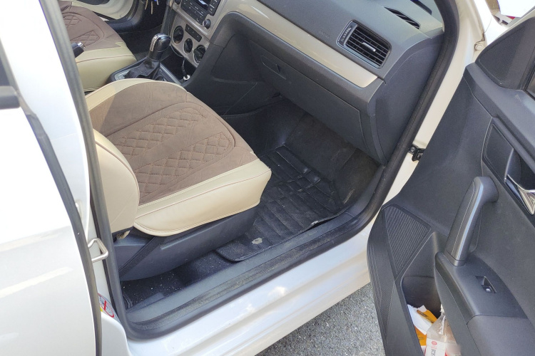 Volkswagen Lavida 2015 #21 Volkswagen Lavida 2015 car image #21
