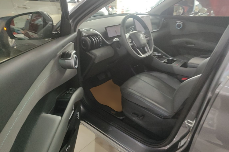 BYD Yuan Plus 2025 car image #16