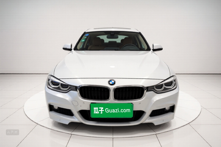 BMW 3 Series 2019 car image #3