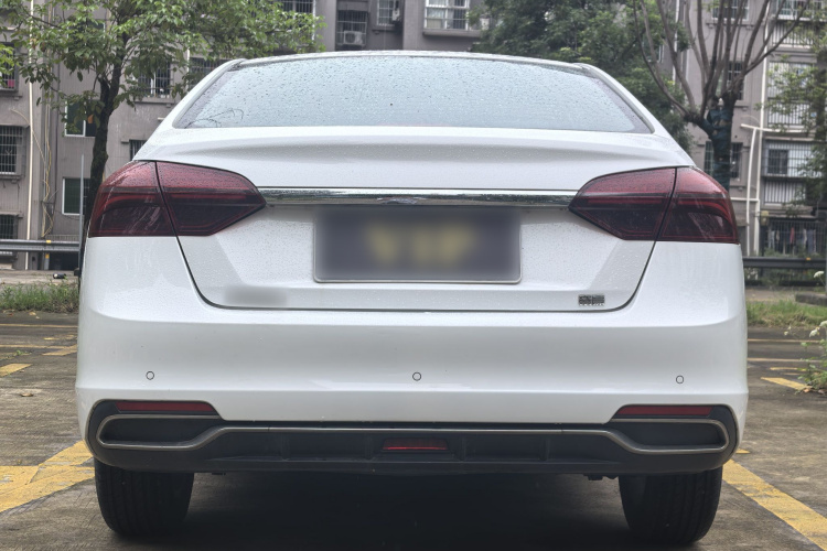 GEELY Emgrand 2020 car image #6