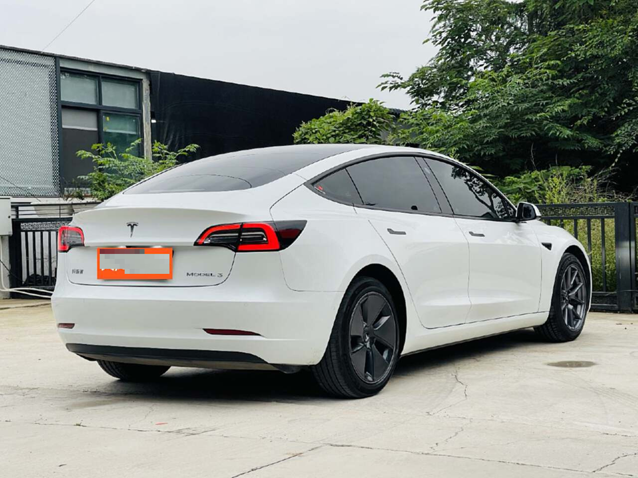 Tesla Model 3 2023 #4 Tesla Model 3 2023 car image #4