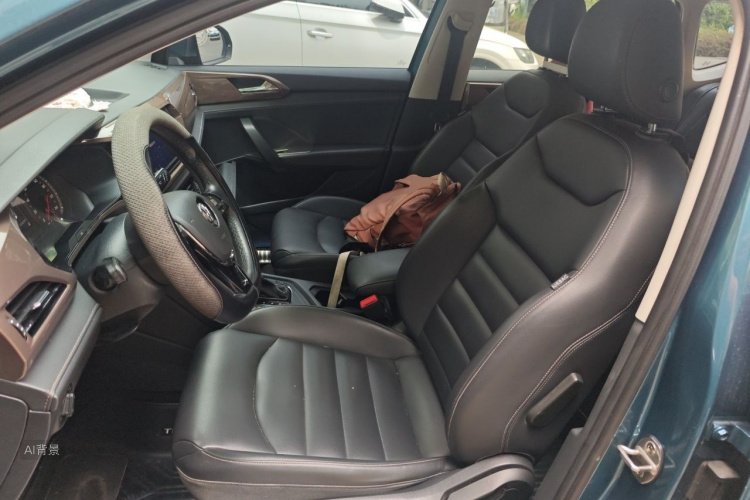 Volkswagen Tharu 2019 car image #17