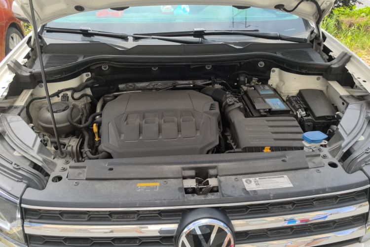 Volkswagen Tharu 2021 car image #22