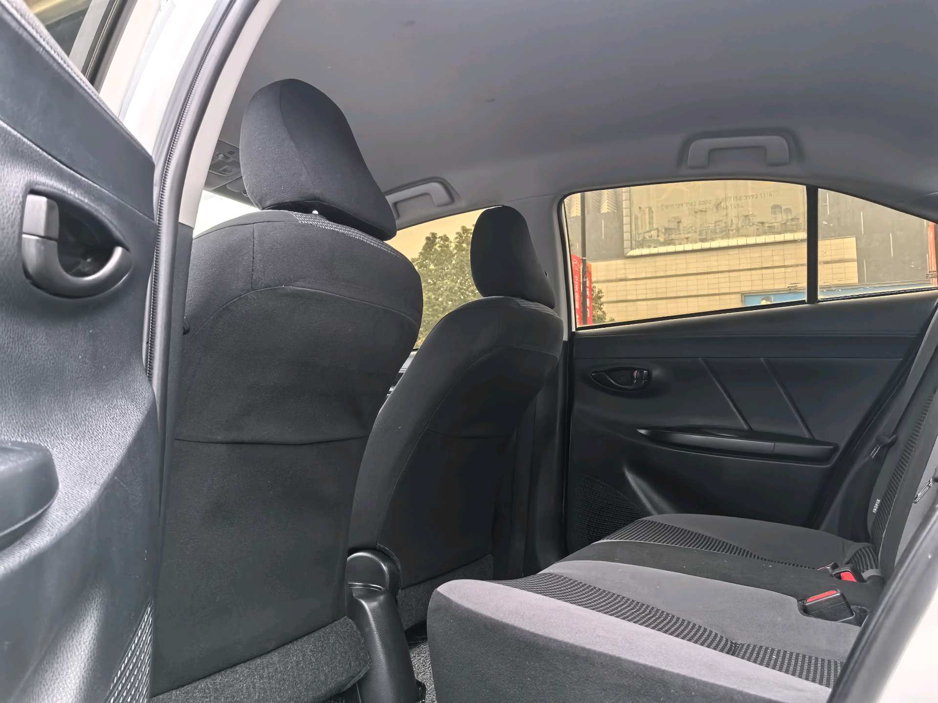 Toyota Vios 2022 imagen de coche #6